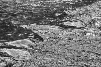 Fraser River in Spring Black and White 520-1