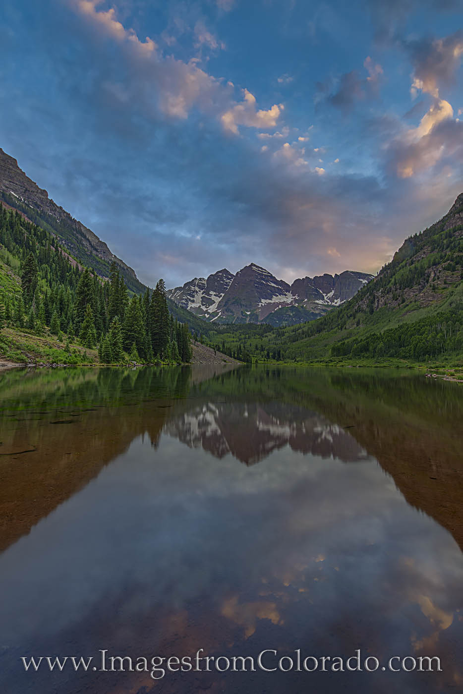 The Maroon Bells has been photographed more than any other place in Colorado, and for good reason. Maroon Lake makes the perfect...